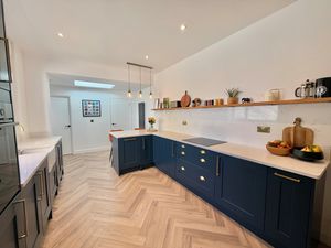 Photo 19- click for photo gallery